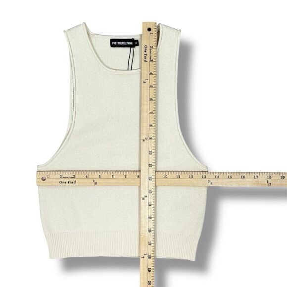 Pretty Little Thing Ribbed Knit Racer Back Crop Tank Top Cream Medium - Picture 11 of 12